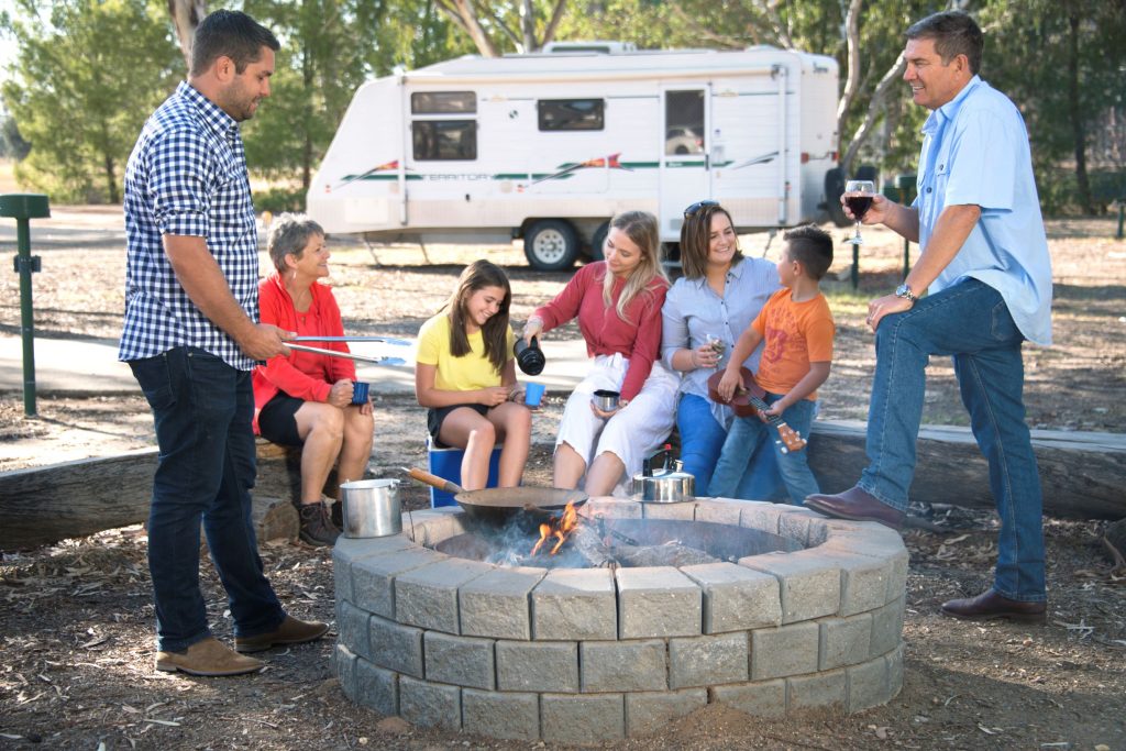 Family-fire-pit